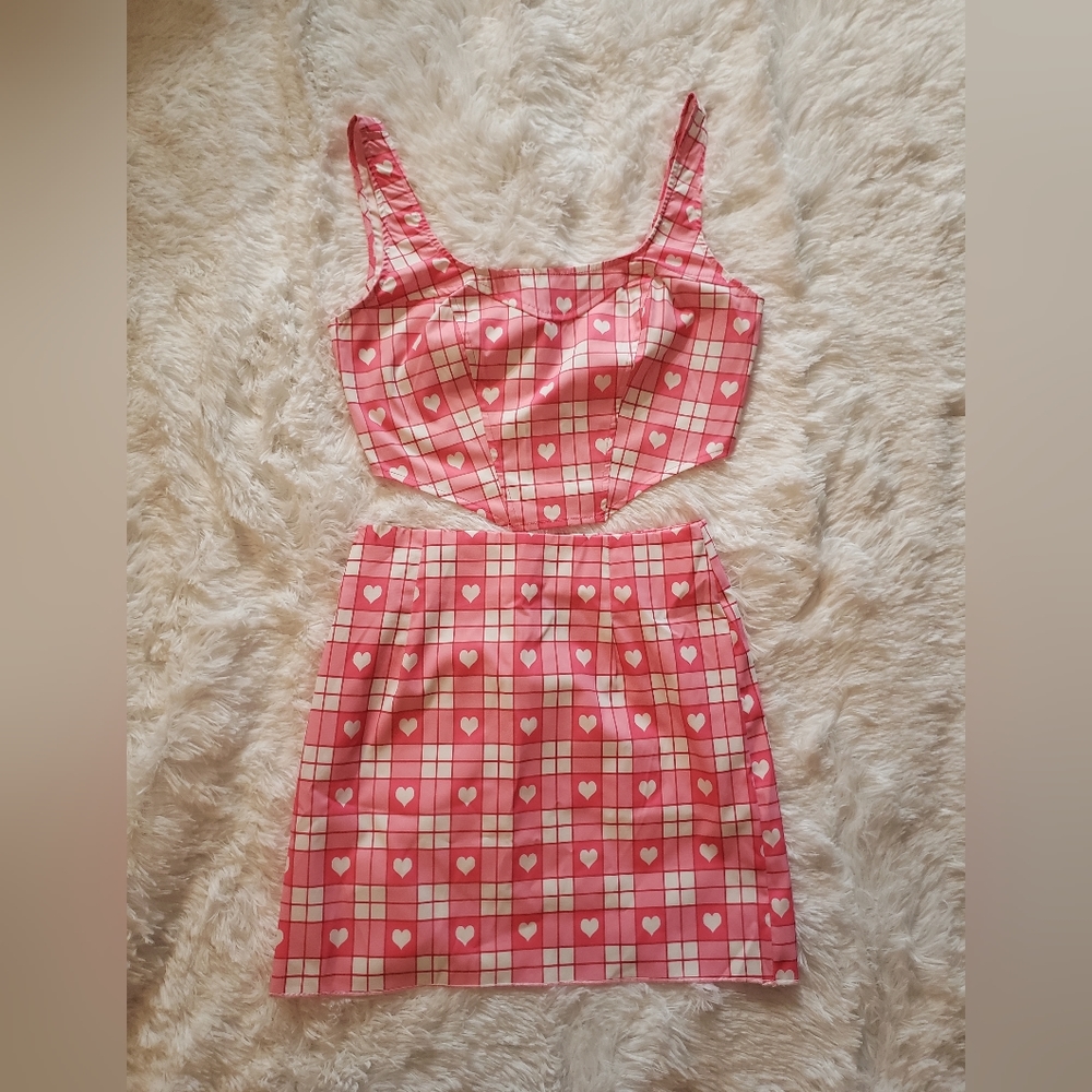 SHEIN XS Crop Top and Skirt Set